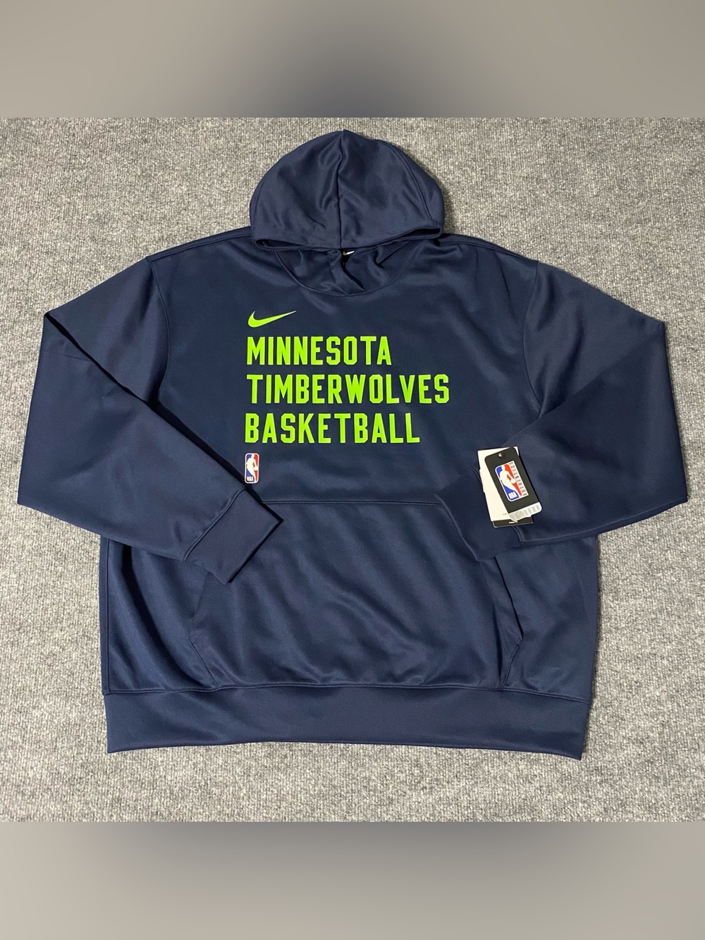 Nike On Court Minnesota Timberwolves Spotlight Mens XL Pullover Hoodie NWT